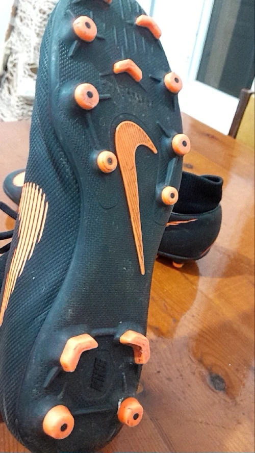 Chaussure football