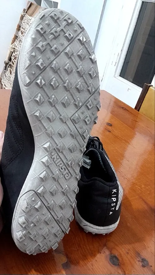 Chaussure football ts terrain