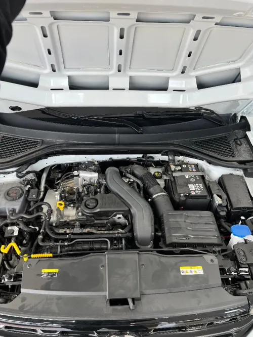 Volkswagen T-Roc 2025 R- Line Edition 