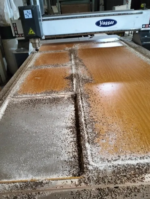 PLATEAU MULTIPLEX FORMICA