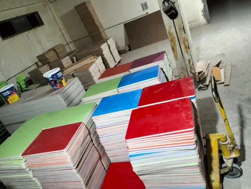 PLATEAU MULTIPLEX FORMICA