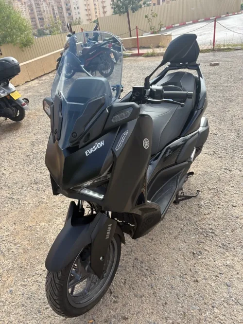 Yamaha XMAX 300 2024