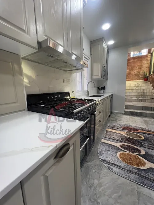 CUISINE MODERNE SUR MESURE