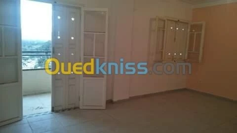 Location Appartement F3 Tipaza Kolea