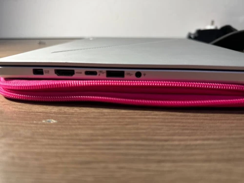ASUS ROG Zephyrus G14 État Excellent