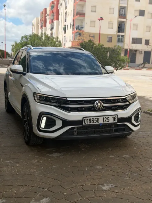 Volkswagen T-Roc 2025 