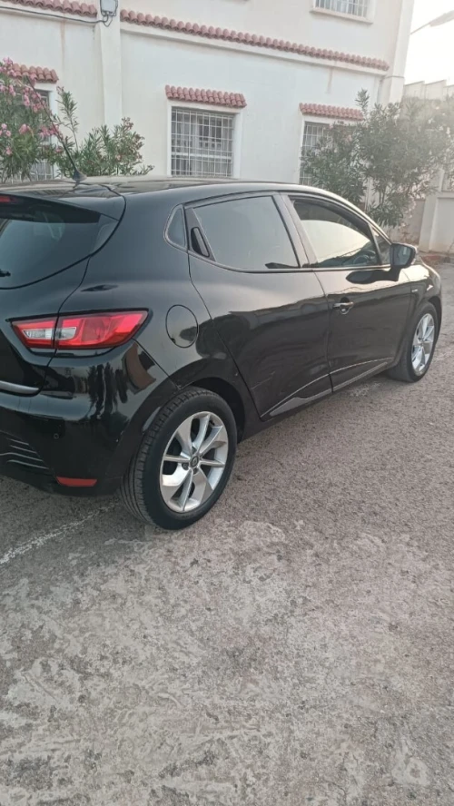 رونو Clio4 2015 .