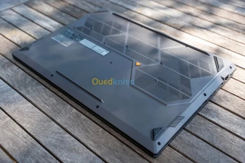 Asus TUF A18 -TUF808UP(2025) Ryzen 7 -260 /RTX 5070 /RAM 32 GB 5600HZ /SSD 1TB /ECRAN 18 " FHD+