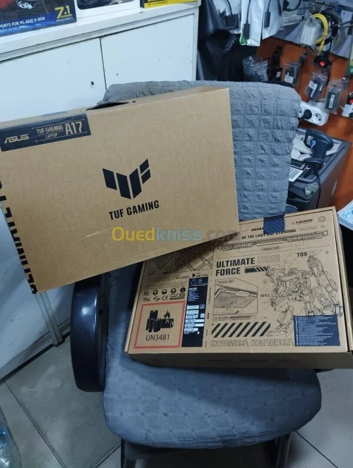 ASUS TUF A17 -RYZEN 7.7445 HS (-13th)/RTX 4050 /RAM 16GB /SSD 512 TB/ECRAN 17.3- FHD 144HZ