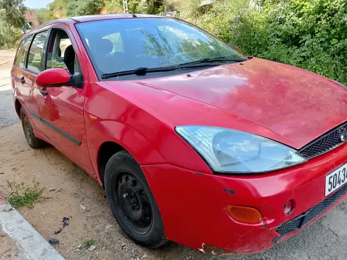 Ford Focus 4 portes 2001 Focus 4 portes