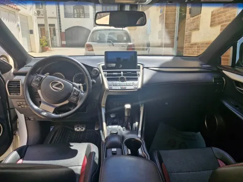 Lexus Nx 200t 2016 