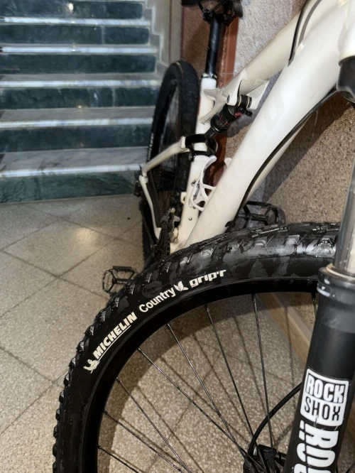 Velo Specialized epic 2016