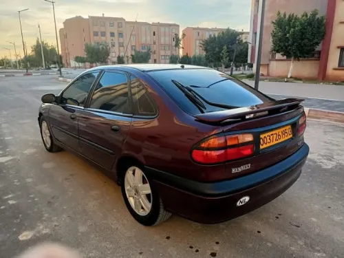 Renault Laguna 1 1995 Laguna 1