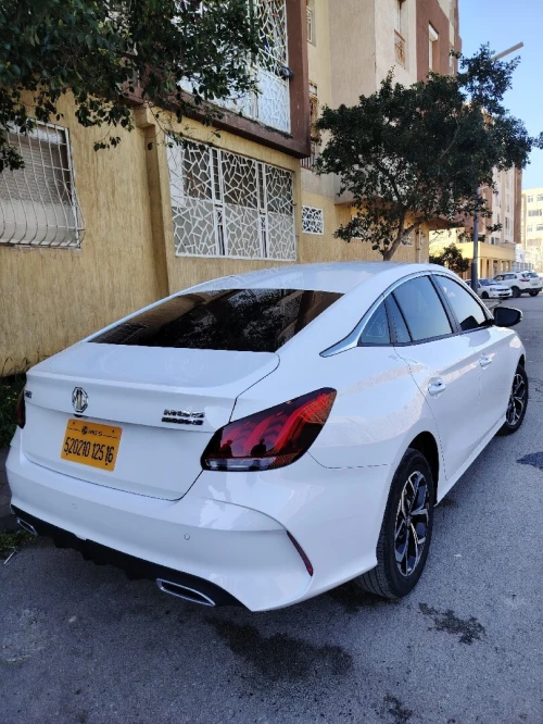 MG 5 2025 Manuel