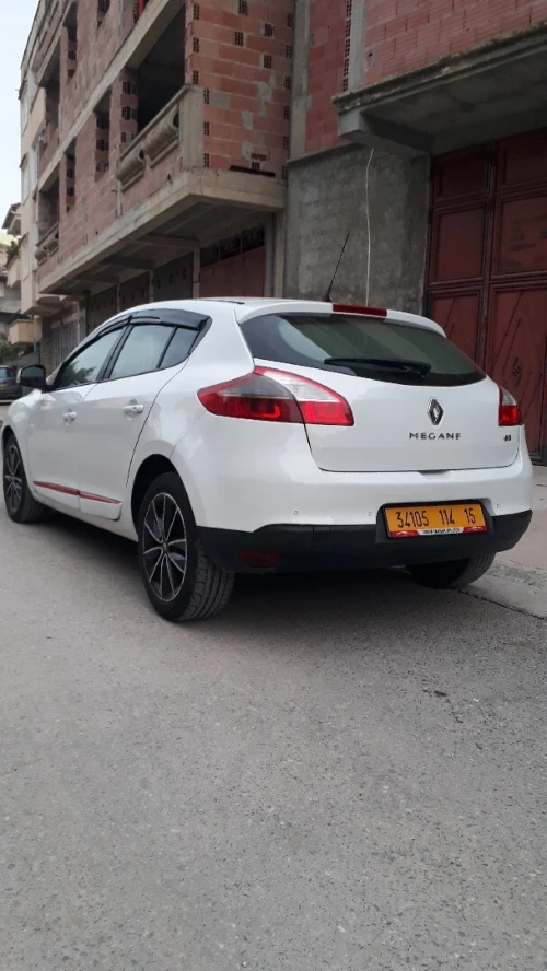 Renault Megane 3 2014 New Play