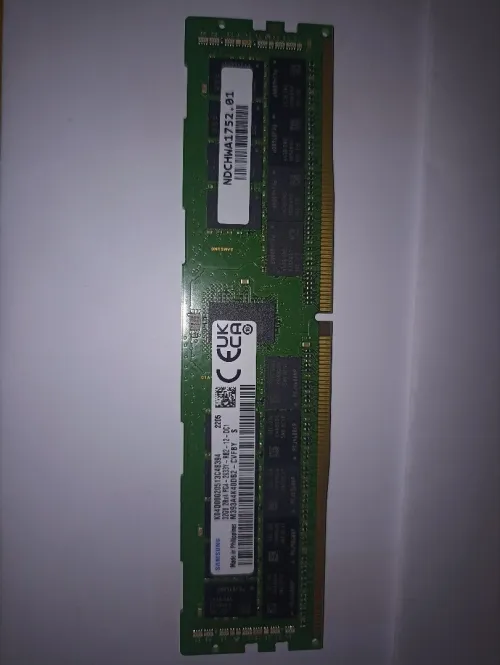 RAM Samsung 32GB DDR4-2933 RDIMM ECC pour serveurs original