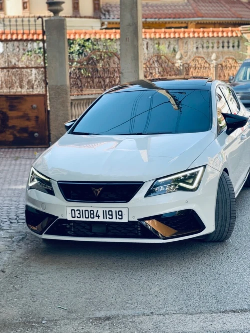 Cupra  Leon 2019 Cubra cobr
