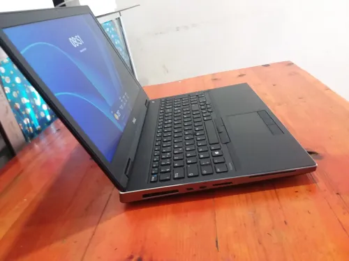 dell precision 7530 i7 8th gen