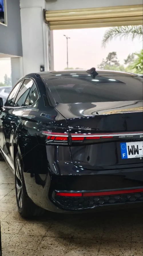 Volkswagen Passat 2025 Pro