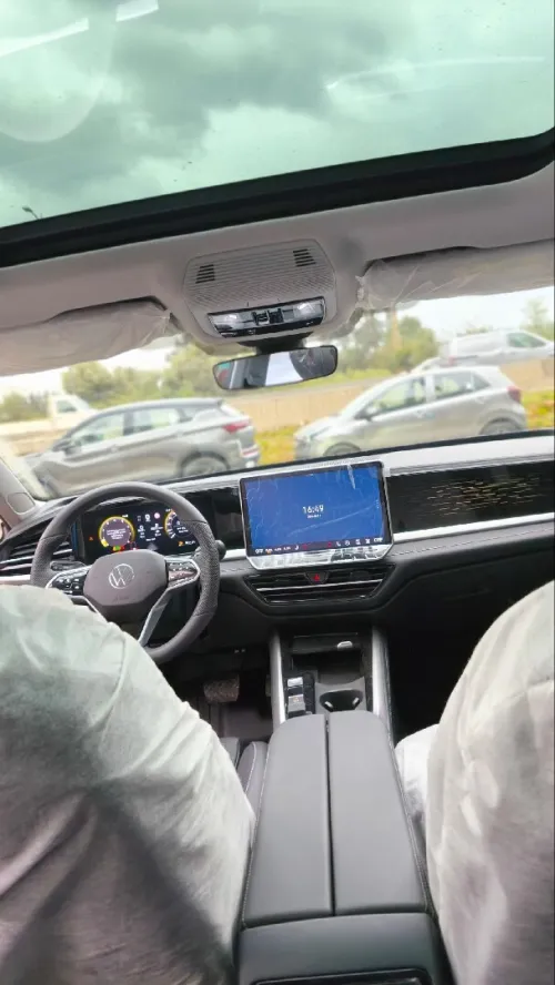 Volkswagen Passat 2025 R line pro