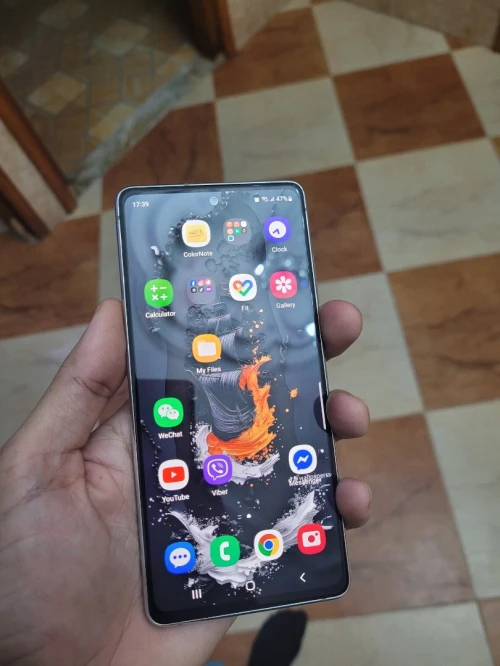 Samsung Galaxy s20 fe duos 6gb ram 128gb