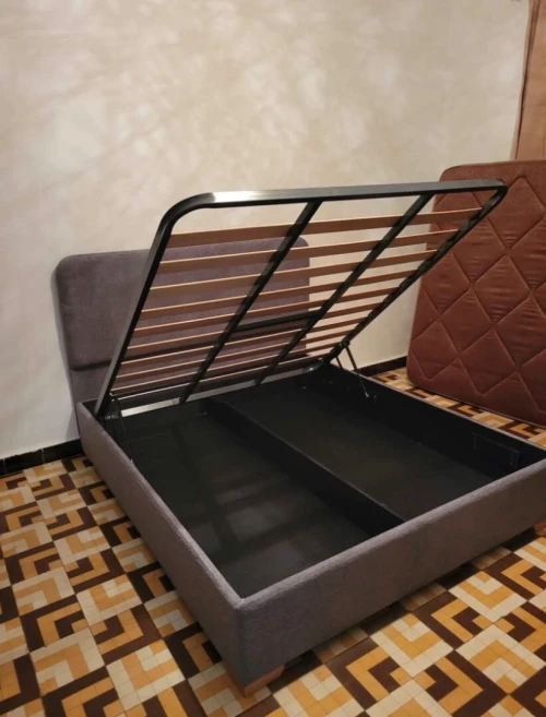 Lit sommier coffret métallique