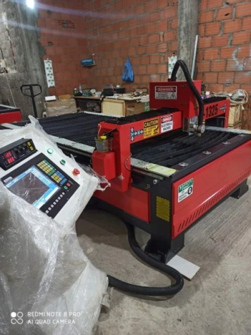 Technicien en maintenance spécialisé machine chinoise جميع أشغال كهرباء الألات الصناعية و 