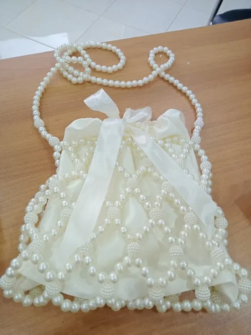 Sac d'été ou fête et mariage en perles 