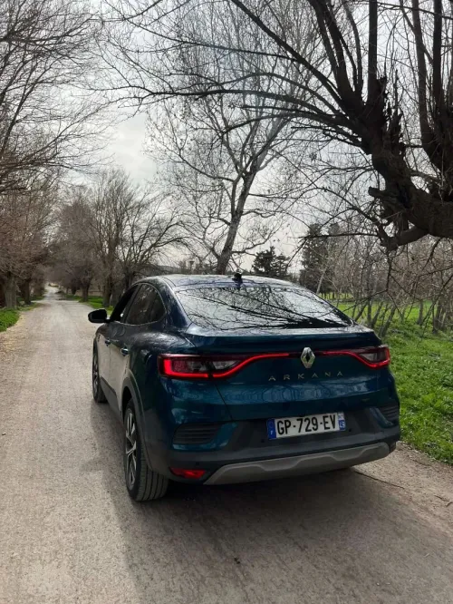 Renault Arkana 2023 E-tech Engeered