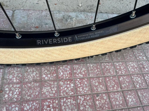 RIVERSIDE 920 TOURING