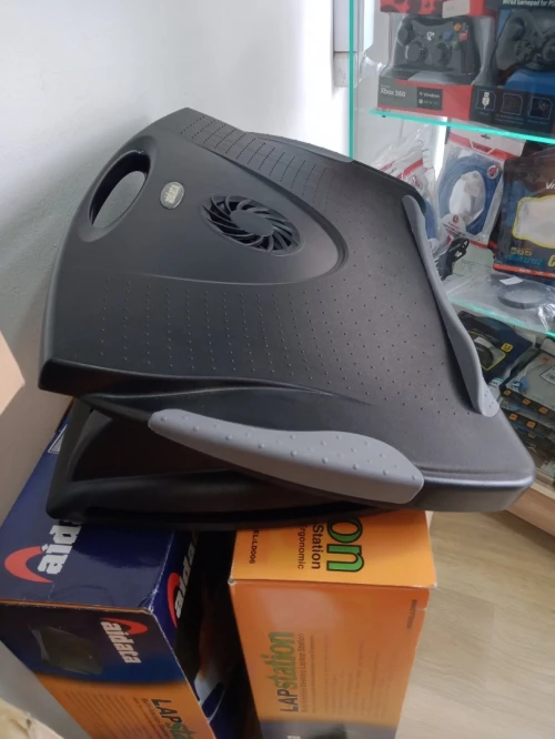 Station laptop