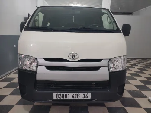 Toyota Hiace 2016 DL