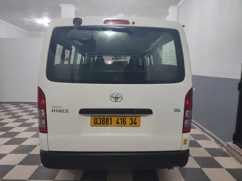 Toyota Hiace 2016 DL