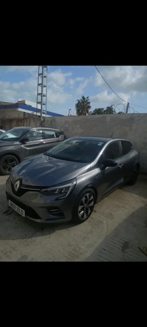 Renault Clio 5  2023 Evolution