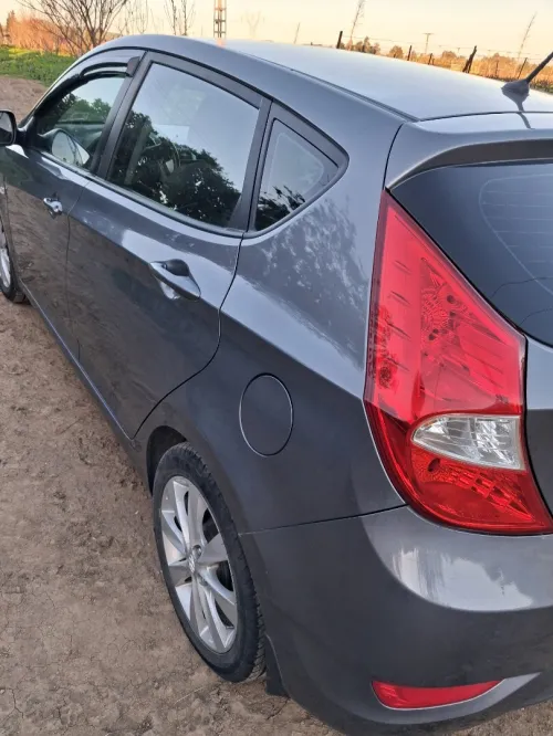 Hyundai Accent RB  4 portes 2017 