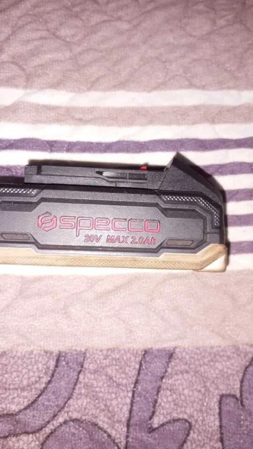 Deux batteries et chargeurs
