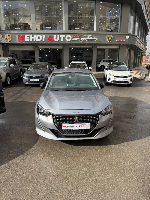 Peugeot 208 2023 Allure Pack