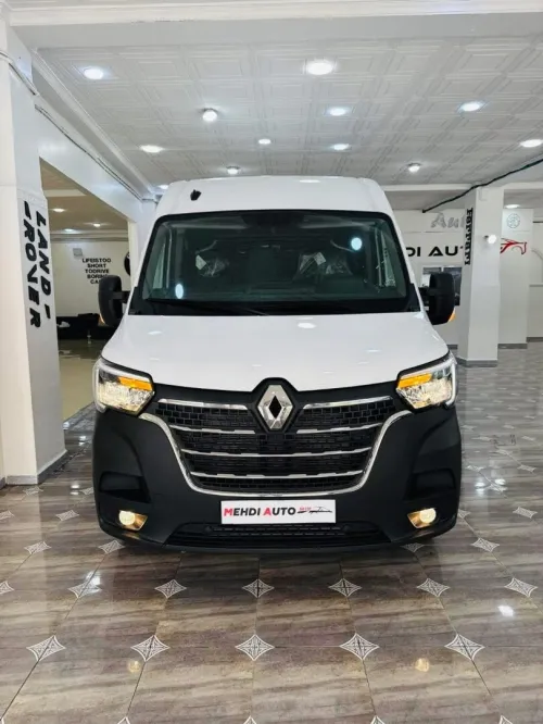 Renault Master 2025 2 Paneu