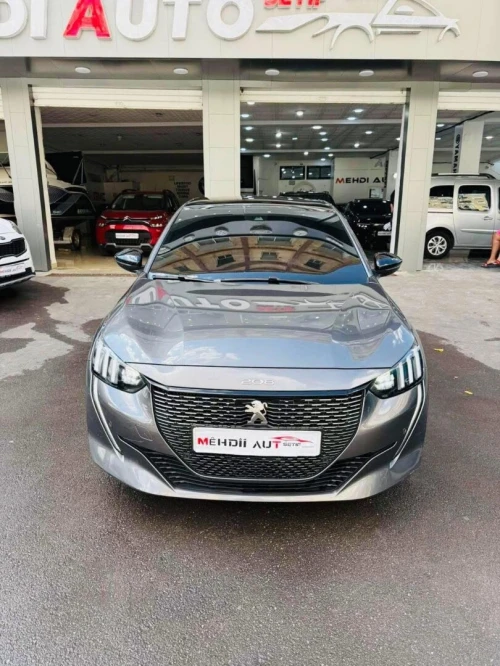Peugeot 208 2023 GT
