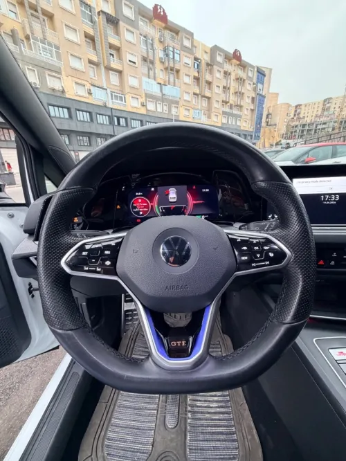 Volkswagen Golf 8 2022 GTE