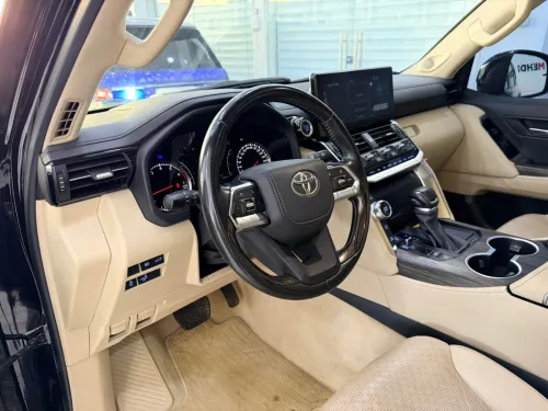 Toyota Land Cruiser  2024 VXR