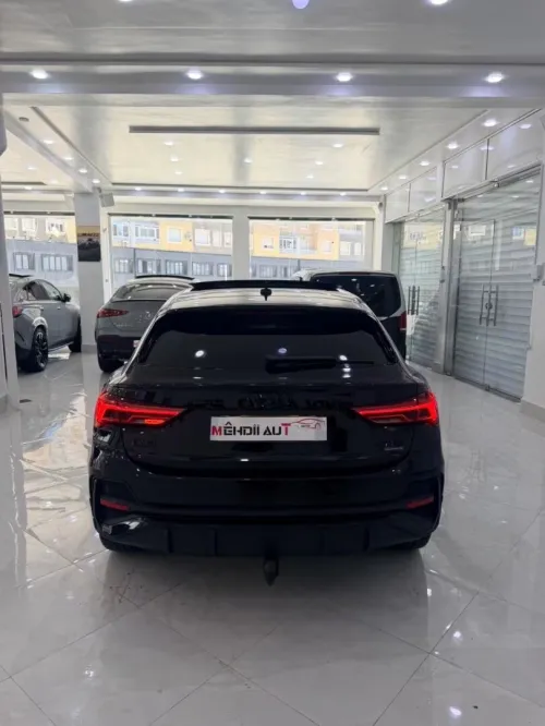 Audi Q3 2024 S Line