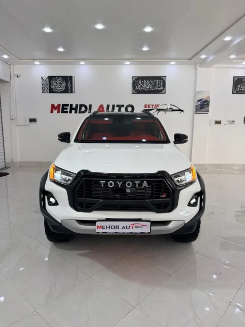 Toyota Hilux 2025 GR RALLY