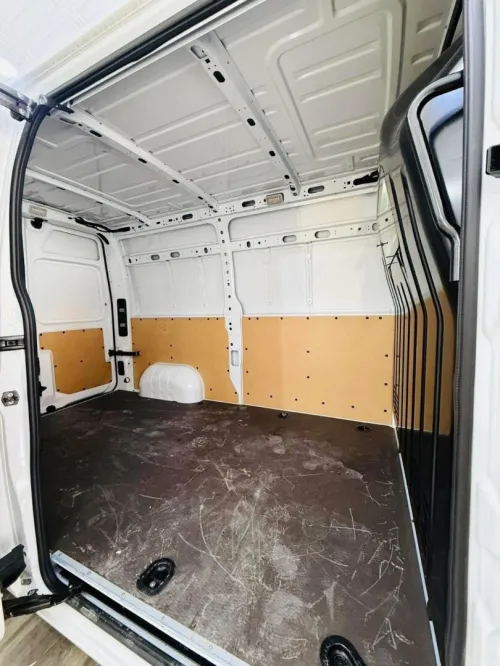 Renault Master 2025 2 Paneu