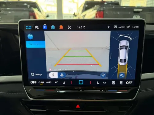 Volkswagen Passat 2025 Pro