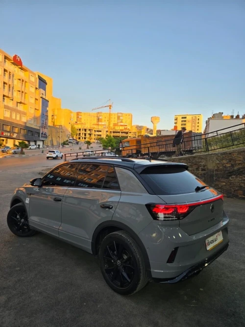 Volkswagen T-Roc 2025 R-Line 