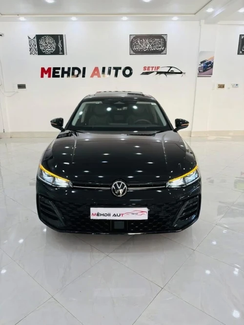 Volkswagen Passat 2025 Pro