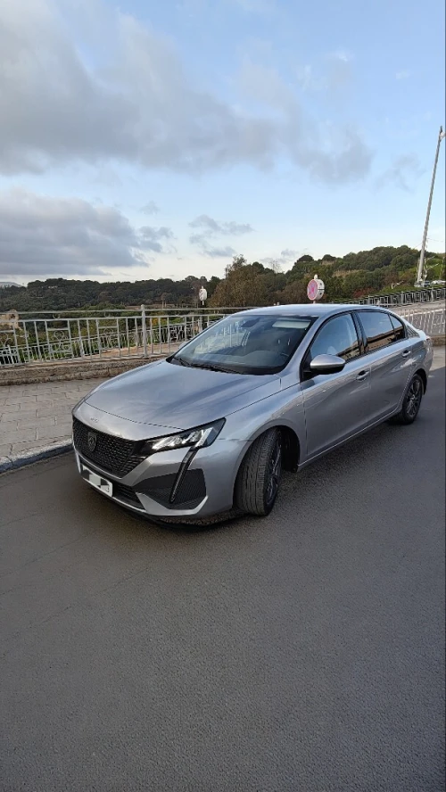 Peugeot 408 2025 Allure