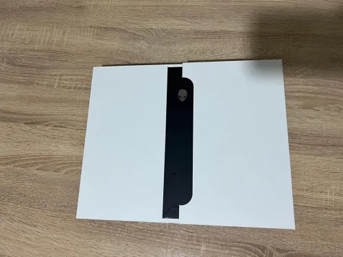 DELL ALIENWARE X16 Ultra 9 185H -32 Go- 1TB SSD -16 pouce - RTX 4090 16 GB.