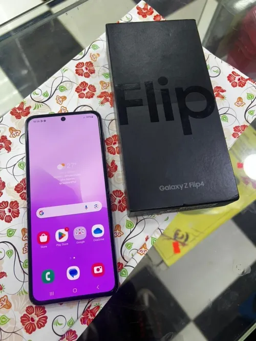 samsung Galaxy Z flip4
